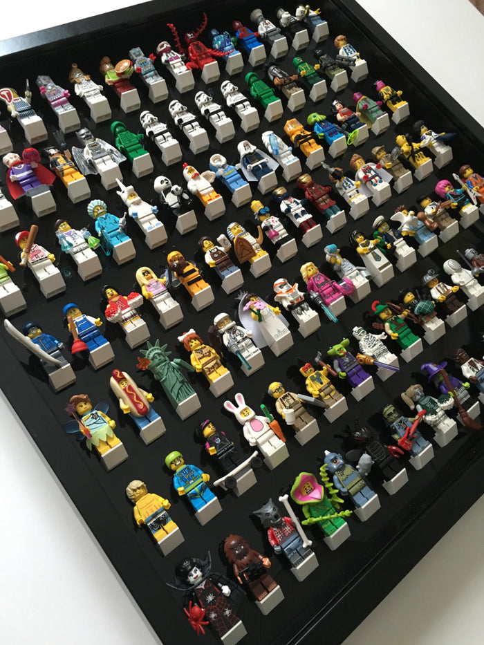 105 Lego Minifigures black edition black frame display - Lego Minifigures Display