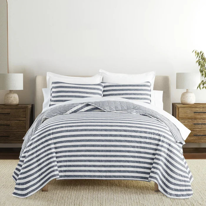 Classic Stripe Patterned Quilted Coverlet Set
