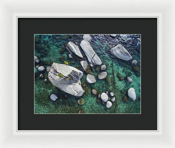 12.000" x 9.000" / White / Black