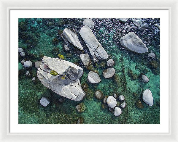 30.000" x 22.500" / White / White