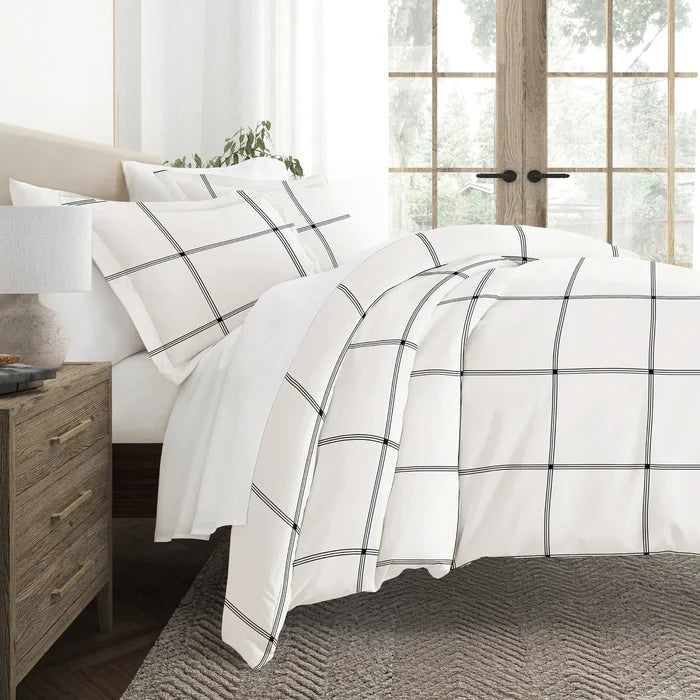 Grid Patterned Duvet Cover Set