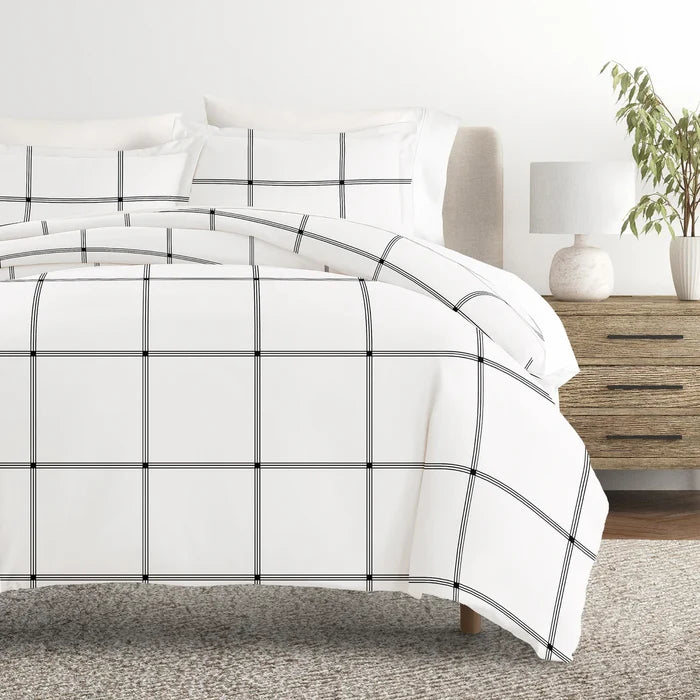 Grid Patterned Duvet Cover Set