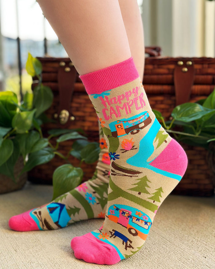 Outdoor adventure ladies' crew socks "Happy Camper".