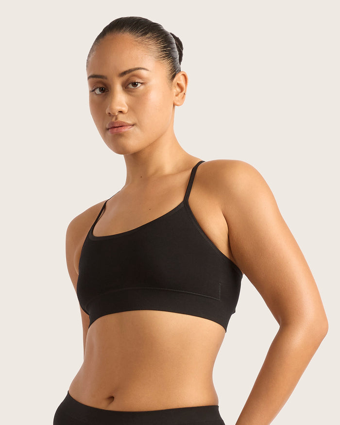 LYOLYTE Racerback Bralette - Black