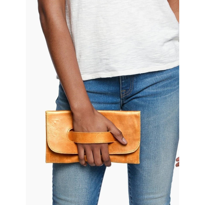 Mare Handle Clutch - Molly + Kate
