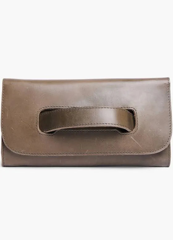 Mare Handle Clutch - Molly + Kate