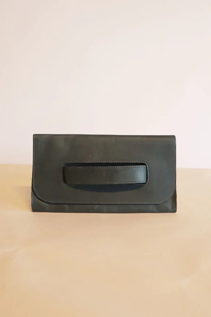 Mare Handle Clutch - Molly + Kate