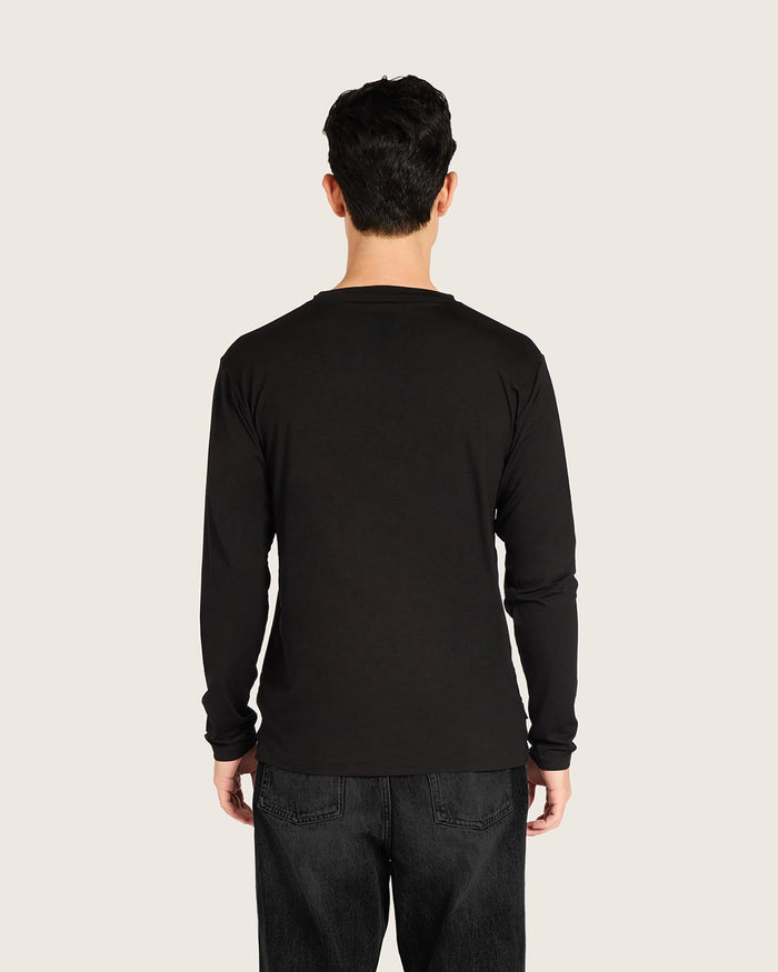 Men's Classic Long Sleeve T-Shirt - Black