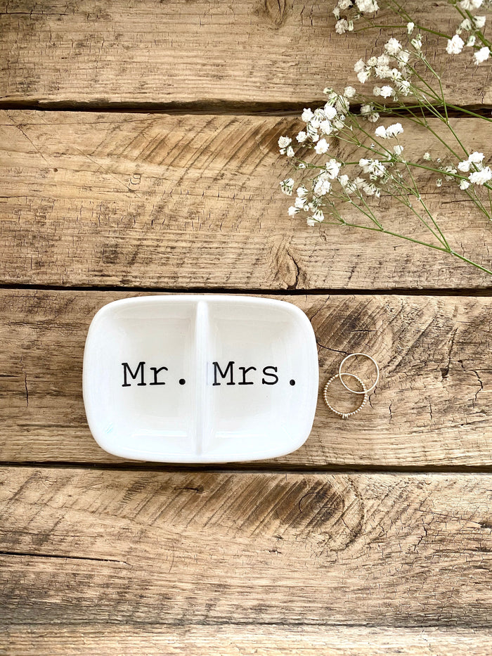 Mr + Mrs - Molly + Kate