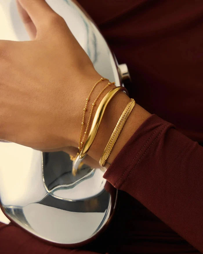 Savi Signature Hinged Bangle | Mix Metal Bracelets Missoma