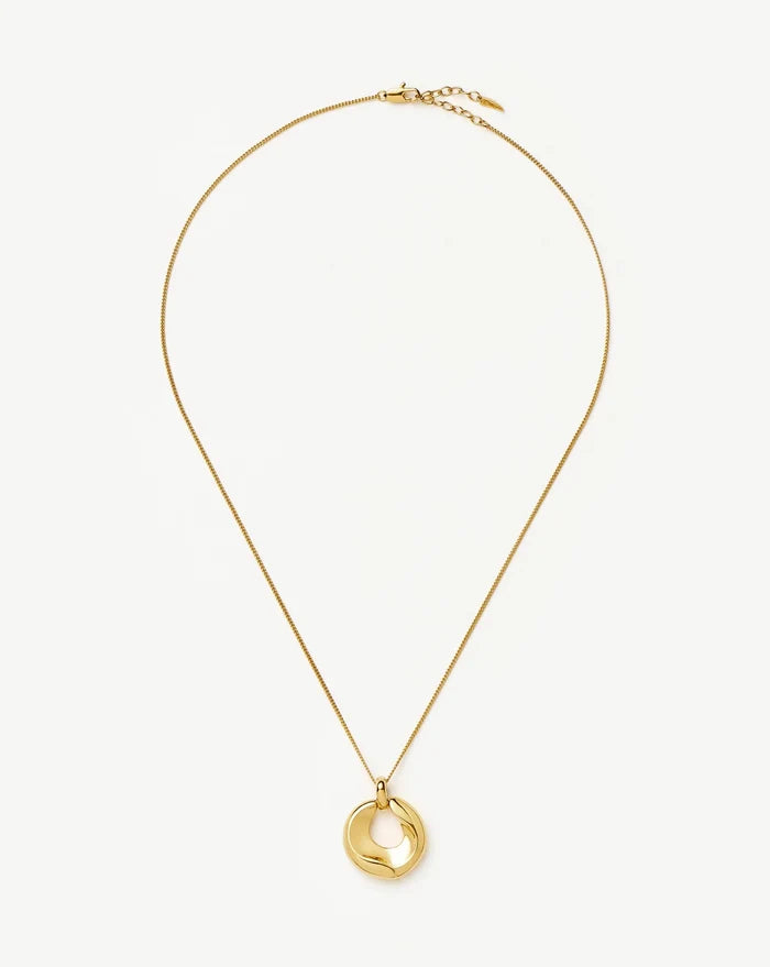 Sculptural Ridge Molten Pendant Necklace | 18k Gold Plated Necklaces Missoma