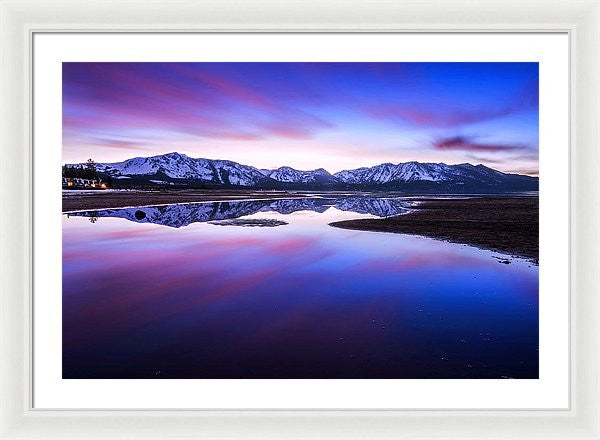 30.000" x 20.000" / White / White