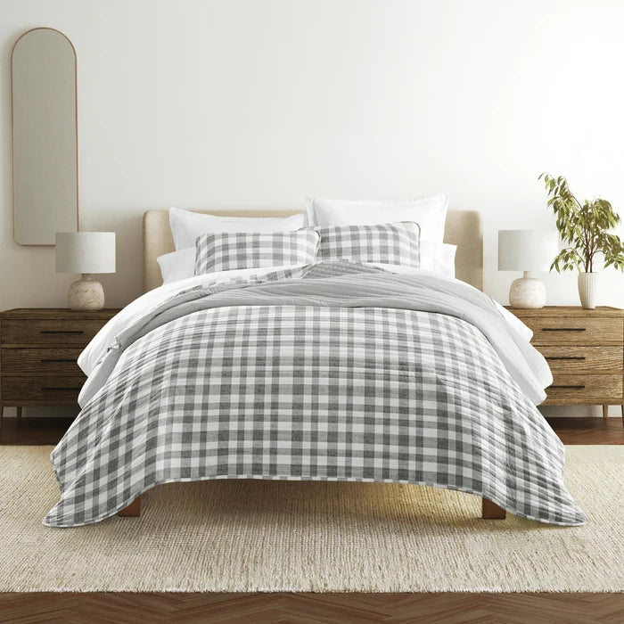 Watercolor Plaid Patterned Quilted Coverlet Set