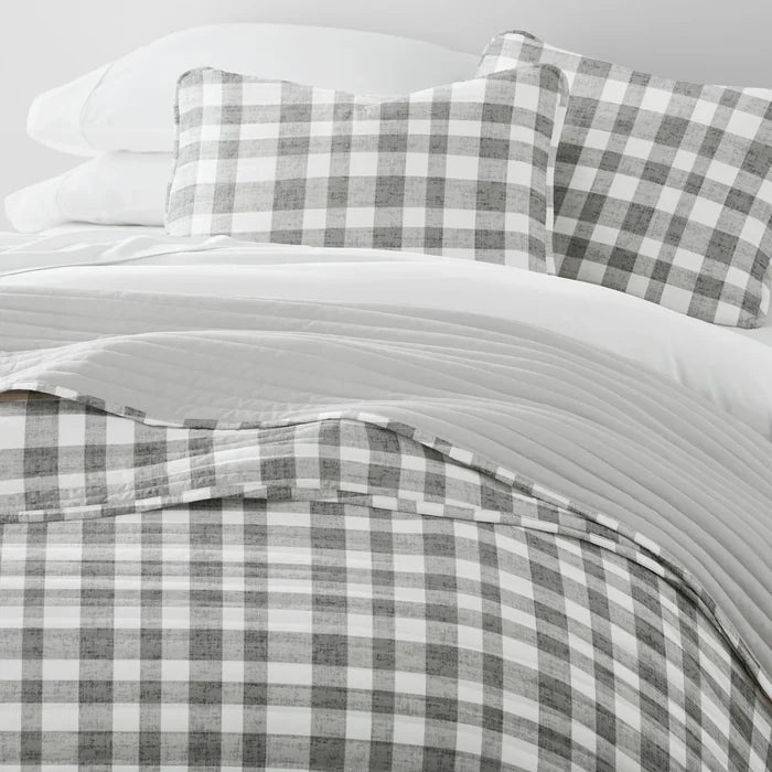 Watercolor Plaid Patterned Quilted Coverlet Set