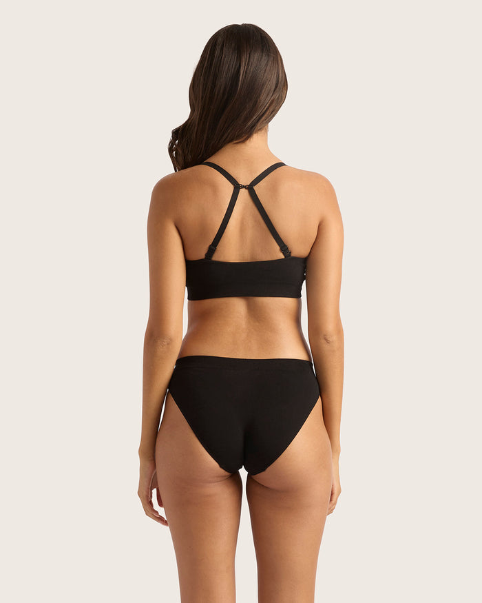 Wireless T-Shirt Bra - Black